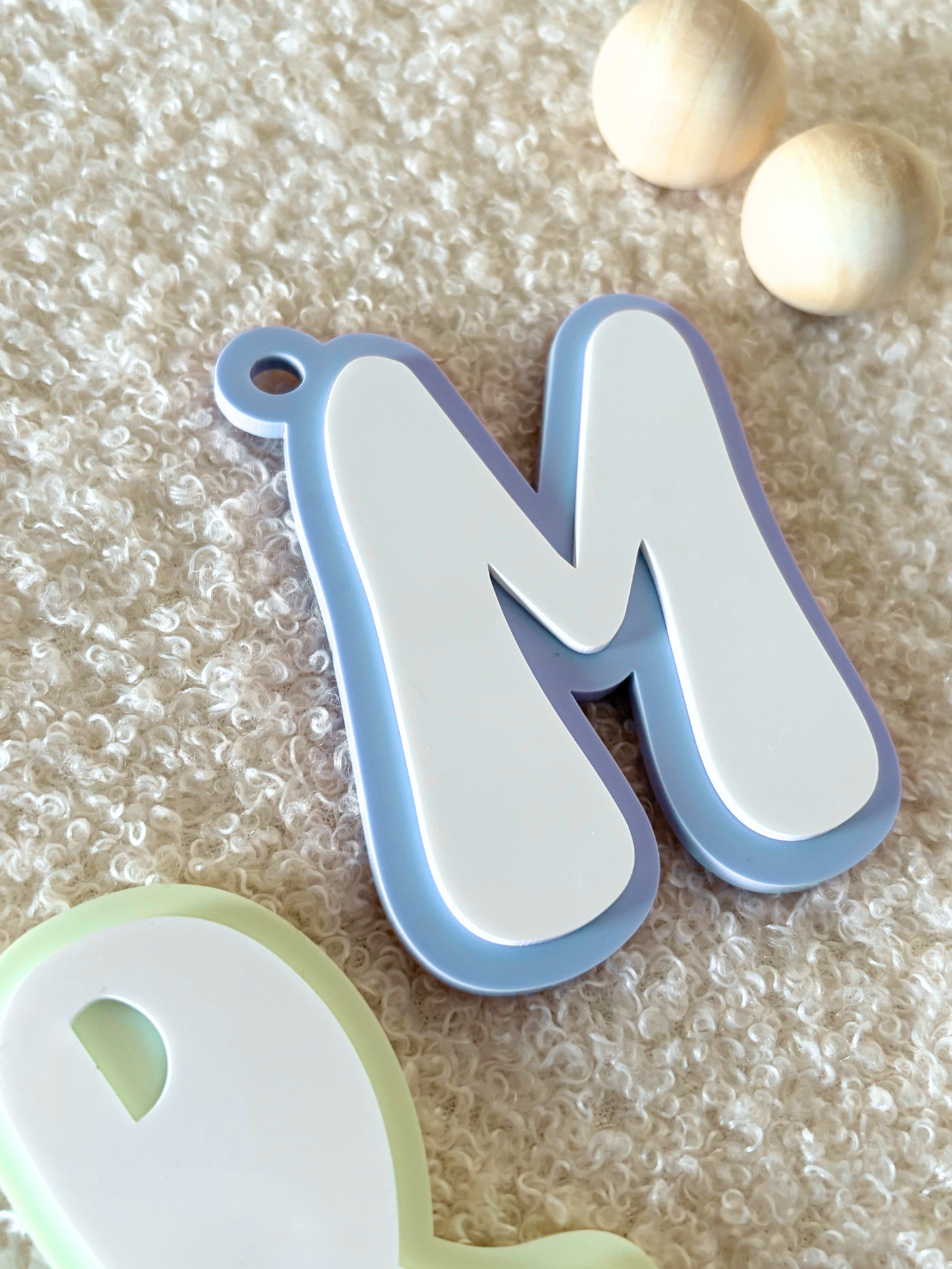INITIAL LETTER KEYCHAIN